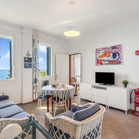 Apartment Nel Due Passi Dal Mare - Happy